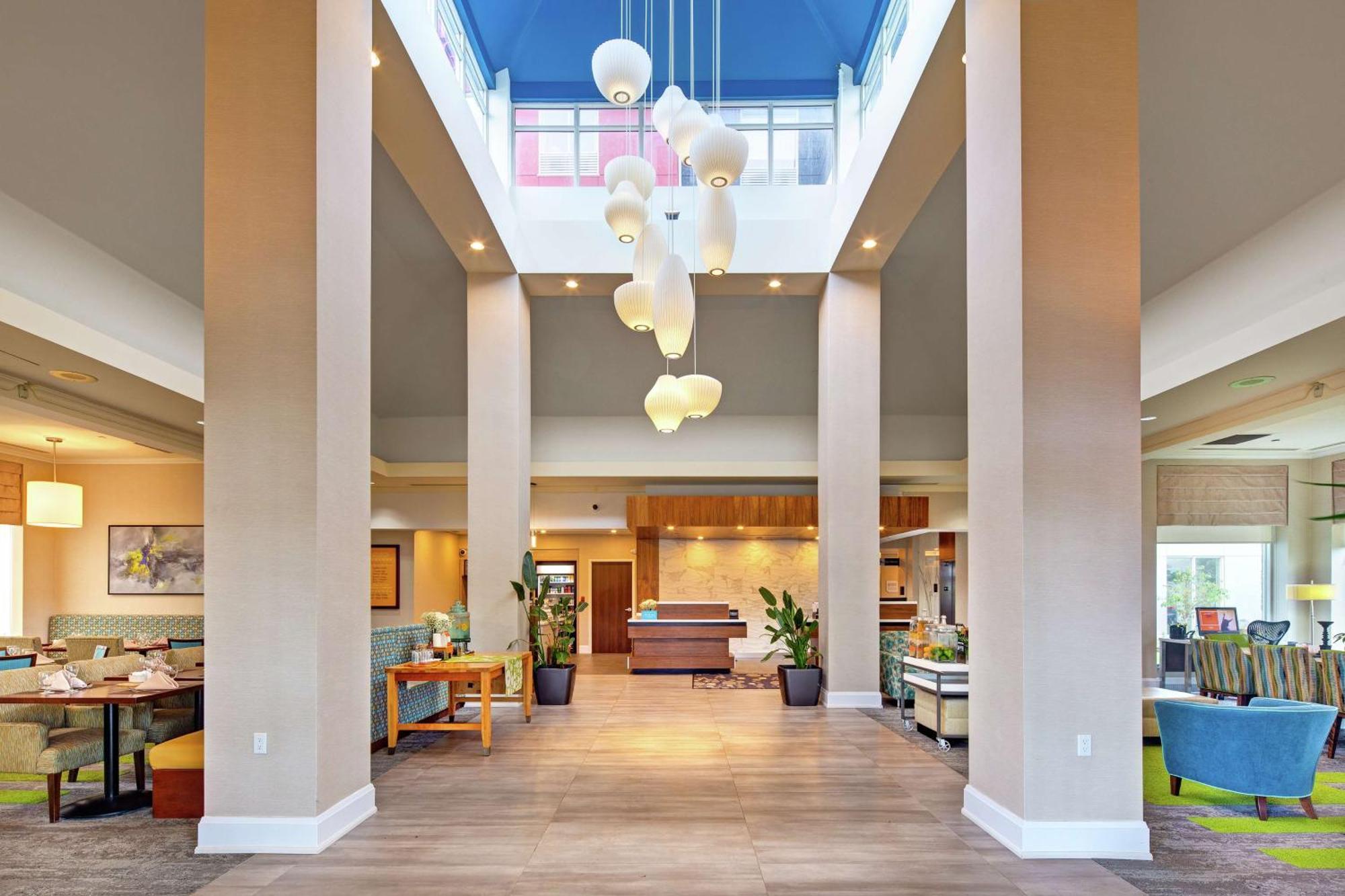 Hilton Garden Inn Toronto-Oakville Exteriér fotografie