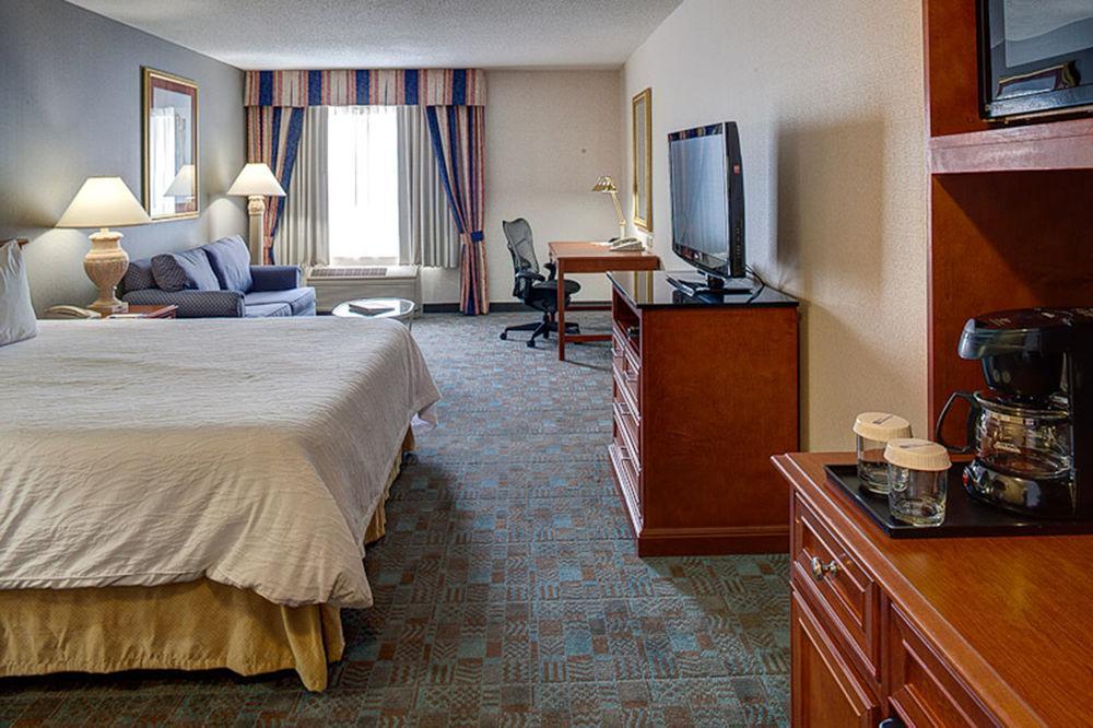 Hilton Garden Inn Toronto-Oakville Exteriér fotografie